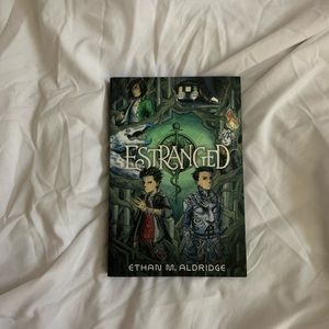 ✧ Graphic Novel “Estranged” by Ethan M. Aldridge